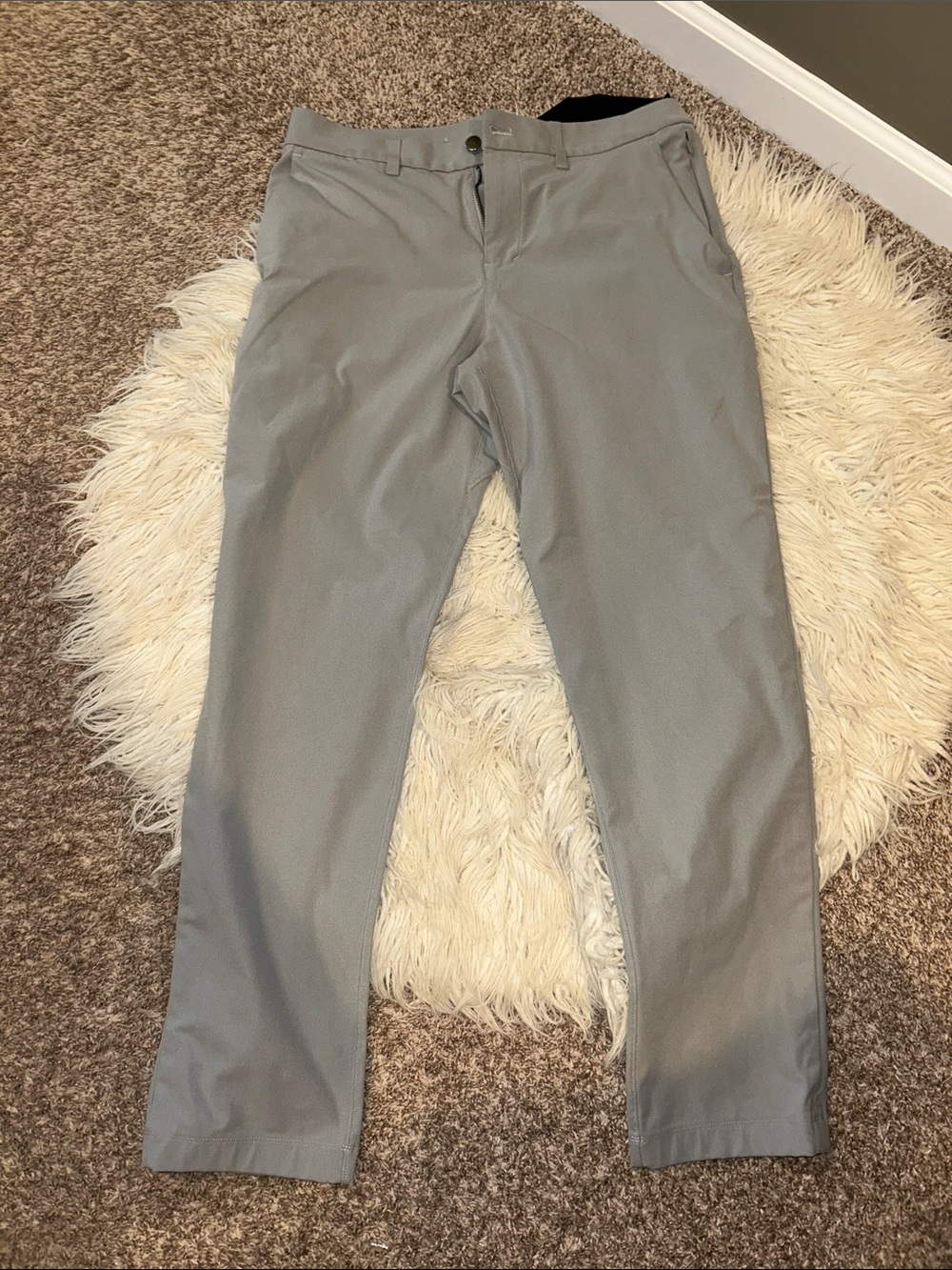LuluLemon Men's size 33 ABC Classic fit Gray Dress Pants